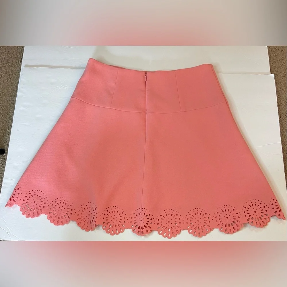 LOFT Ann Taylor Pink Scalloped Lasercut Skirt Ponte Knit Women's Size 4